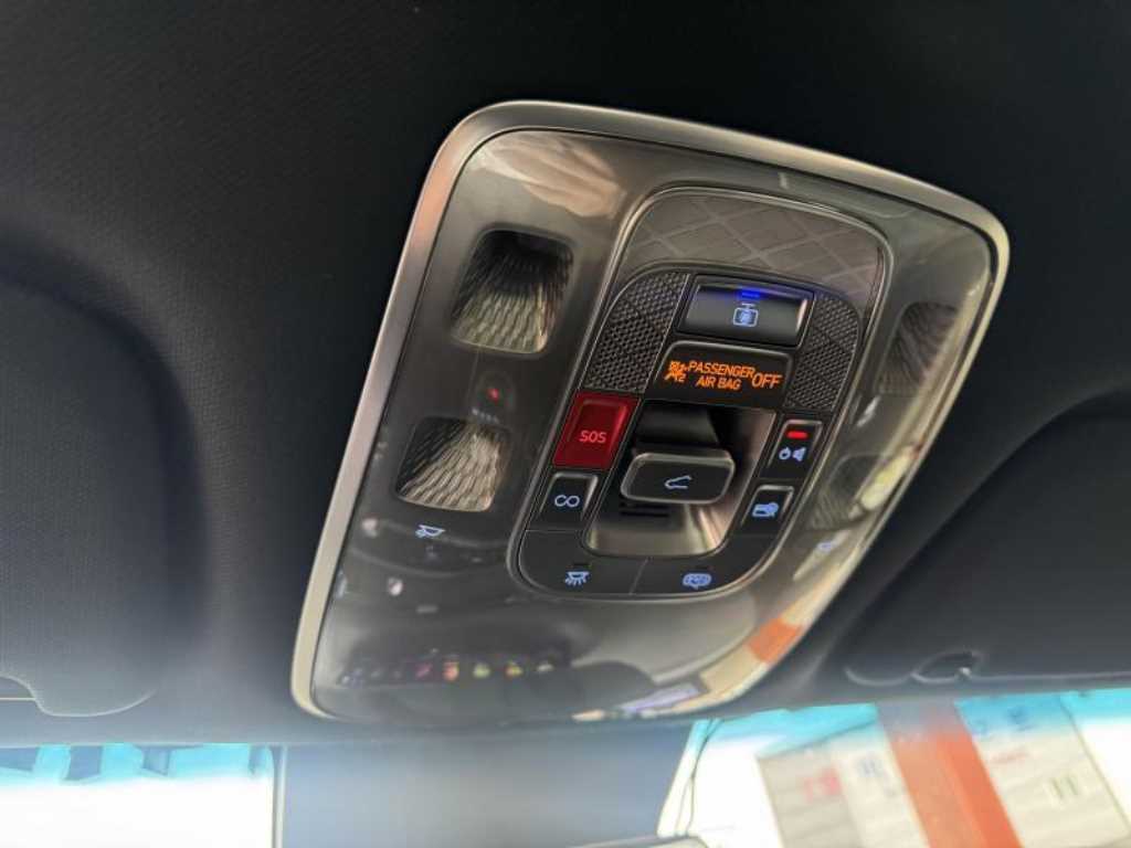 제네시스 GV70 2.5T AWD 기본형