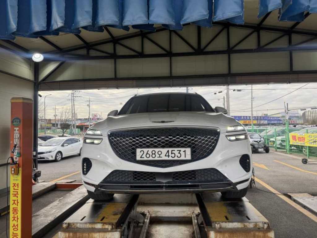 제네시스 GV70 2.5T AWD 기본형 - 이미지 12