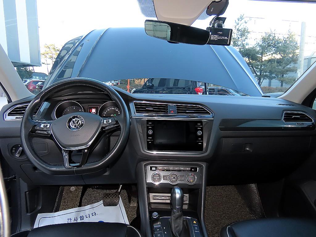 폭스바겐 티구안(2세대) 2.0 TDI 프리미엄 - 이미지 5