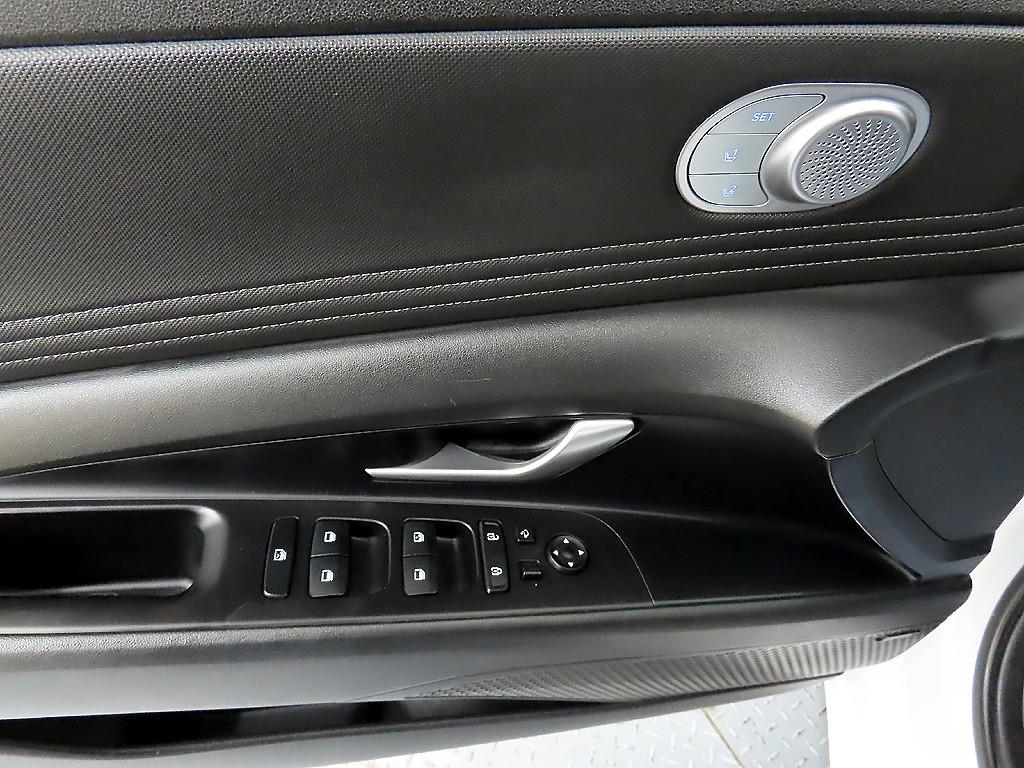 현대 아반떼(CN7) 1.6 가솔린 인스퍼레이션 - 이미지 20