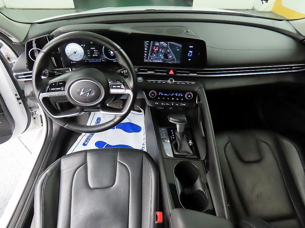 현대 아반떼(CN7) 1.6 가솔린 인스퍼레이션 - 이미지 7