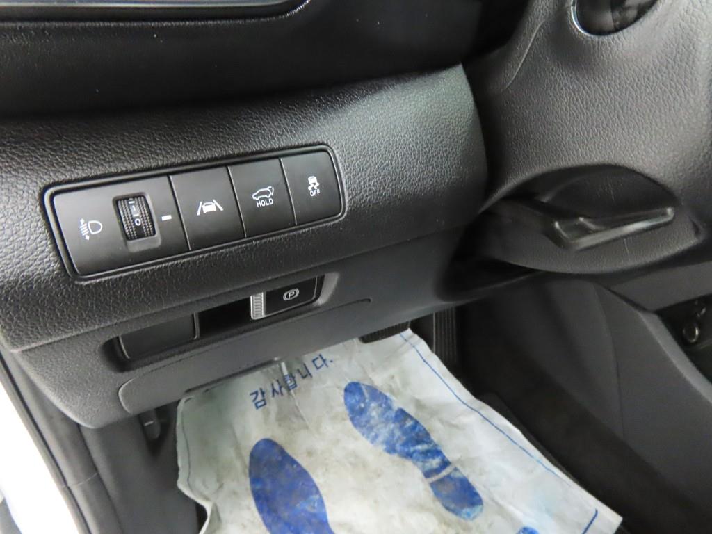 현대 더 뉴싼타페 하이브리드 1.6 HEV 2WD 프레스티지 - 이미지 17