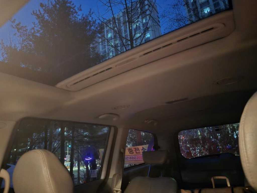 기아 카니발 R 11인승 디젤 GLX 프리미엄 - 이미지 11