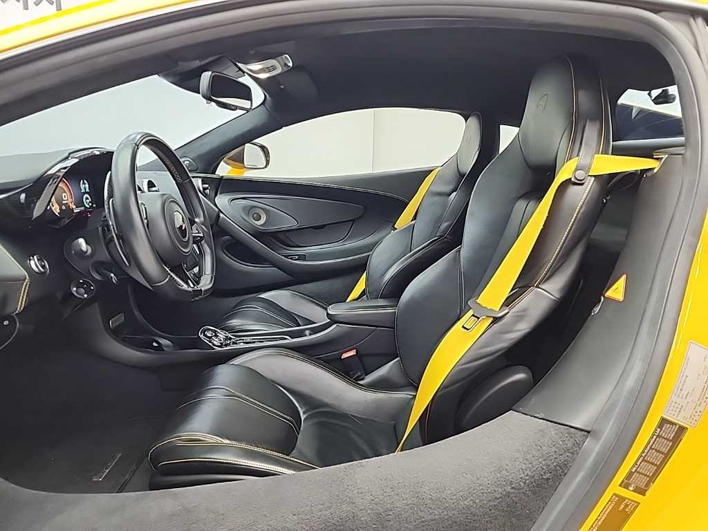 맥라렌 570S 3.8 V8 - 이미지 2