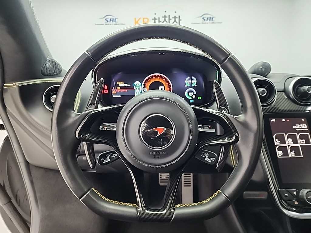 맥라렌 570S 3.8 V8 - 이미지 9