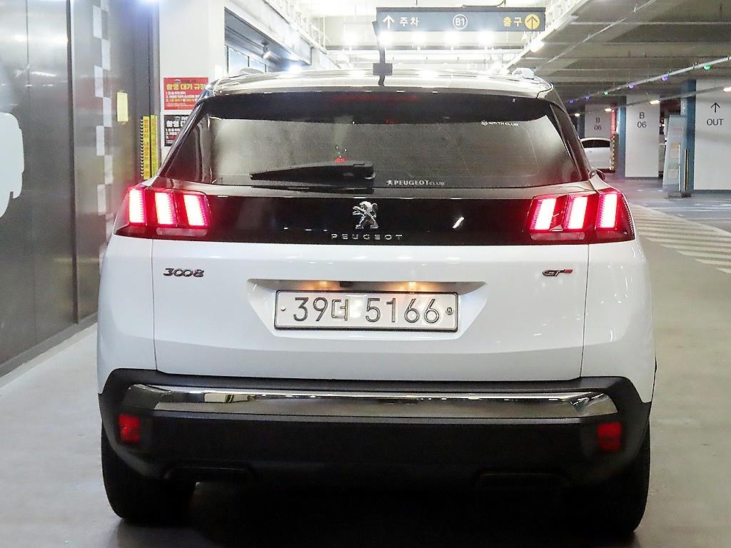 푸조 3008(2세대) 1.6 BlueHDi 알뤼르 - 이미지 8
