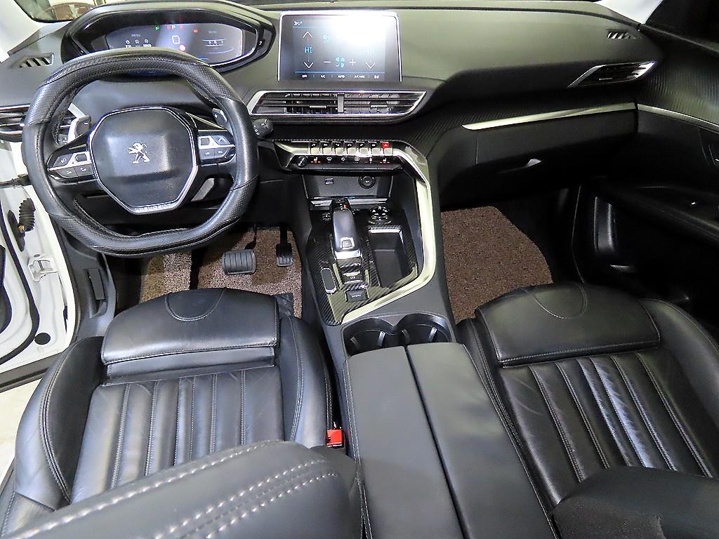 푸조 3008(2세대) 1.6 BlueHDi 알뤼르 - 이미지 17