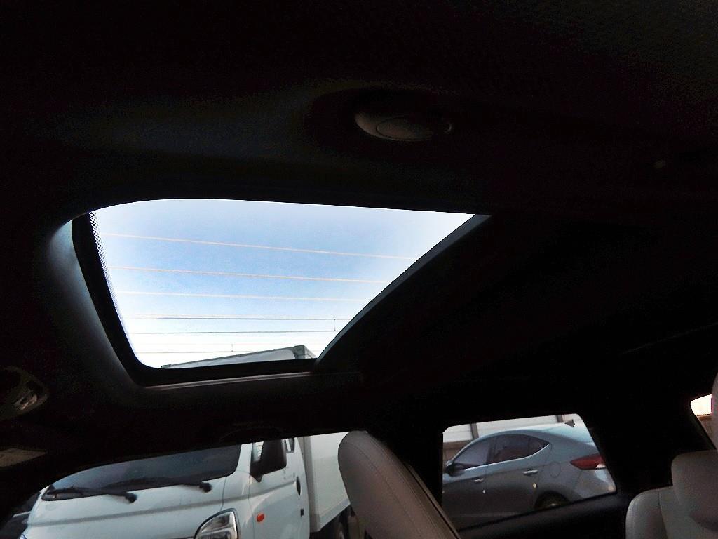 미니 쿠퍼(4세대) 2.0 S 페이버드 - 이미지 12