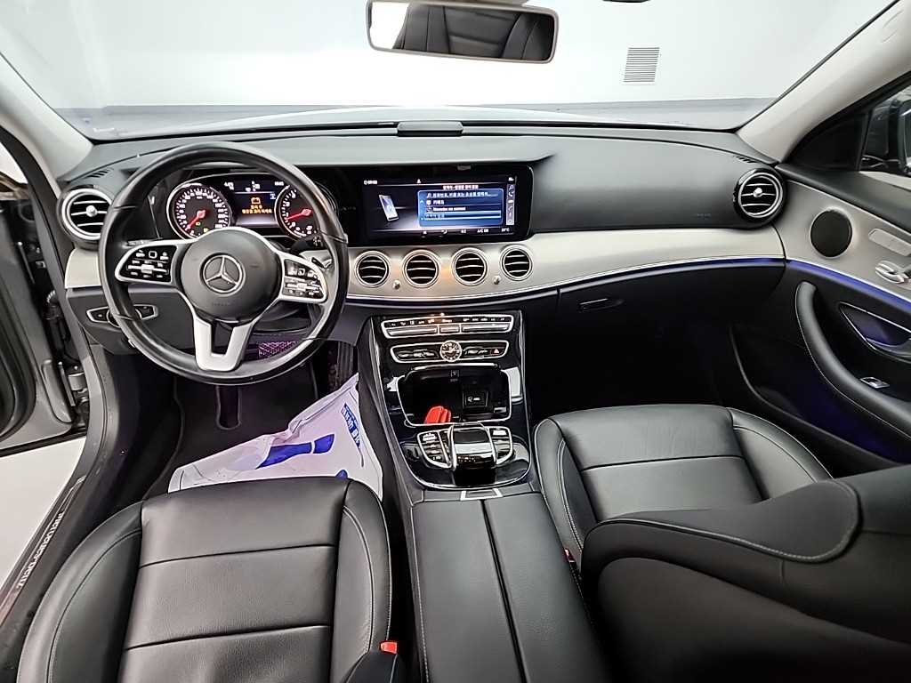 벤츠 E클래스(5세대) E300 아방가르드 - 이미지 17