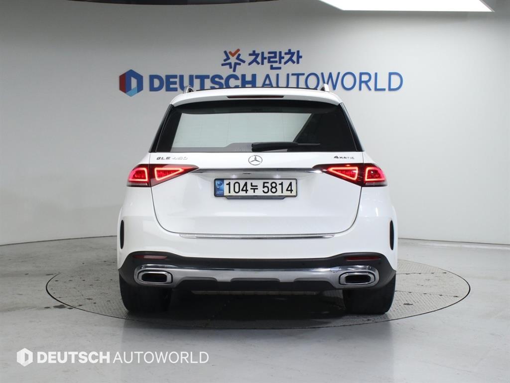 벤츠 GLE클래스(4세대) GLE 450 4매틱 - 이미지 15