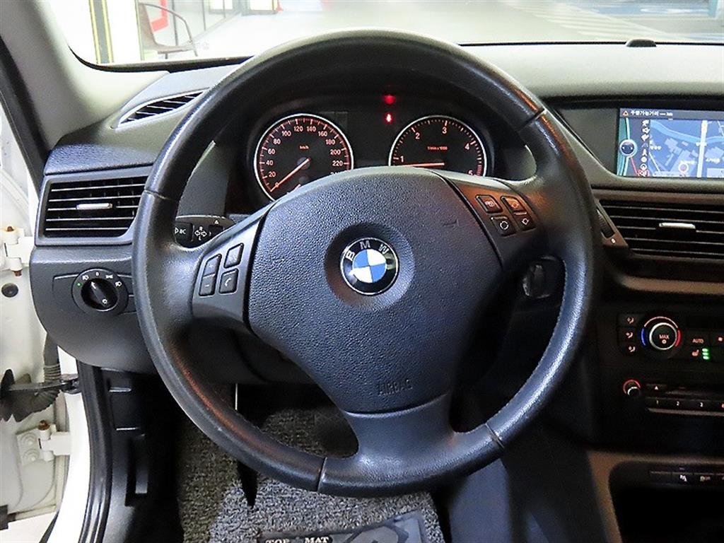 BMW X1 20d xDrive - 이미지 11
