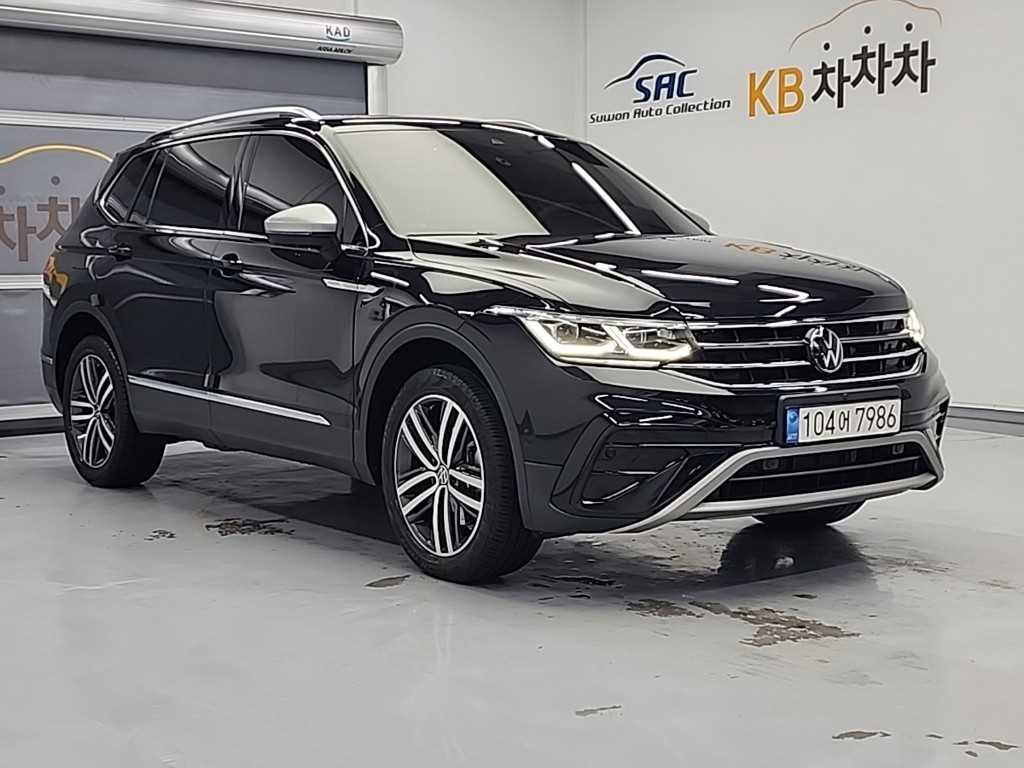 폭스바겐 티구안(2세대) 올스페이스 2.0 TSI 프레스티지 - 이미지 10