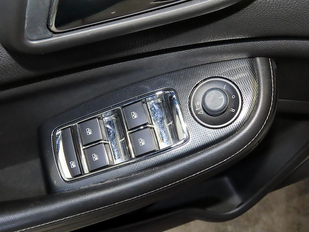 쉐보레 (대우) 말리부 2.0 가솔린 LT 디럭스팩