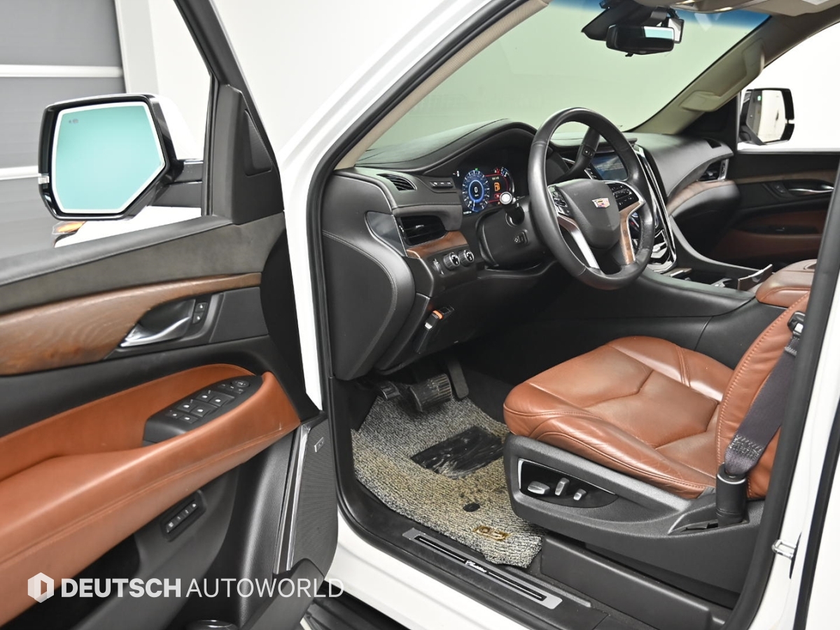 캐딜락 에스컬레이드(4세대) 6.2 V8 - 이미지 11