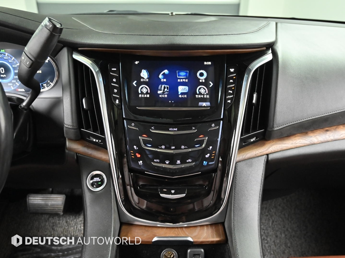 캐딜락 에스컬레이드(4세대) 6.2 V8 - 이미지 19