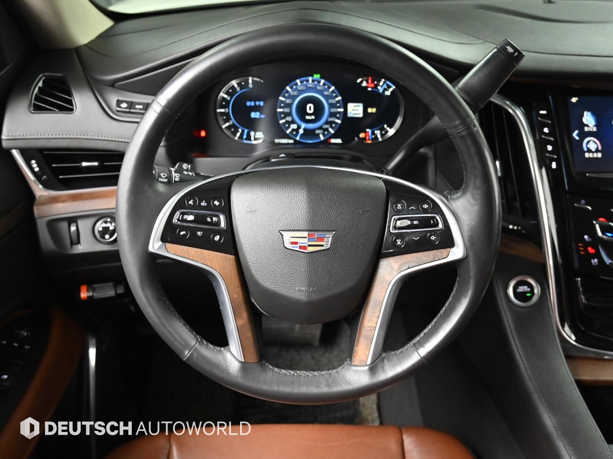 캐딜락 에스컬레이드(4세대) 6.2 V8 - 이미지 6