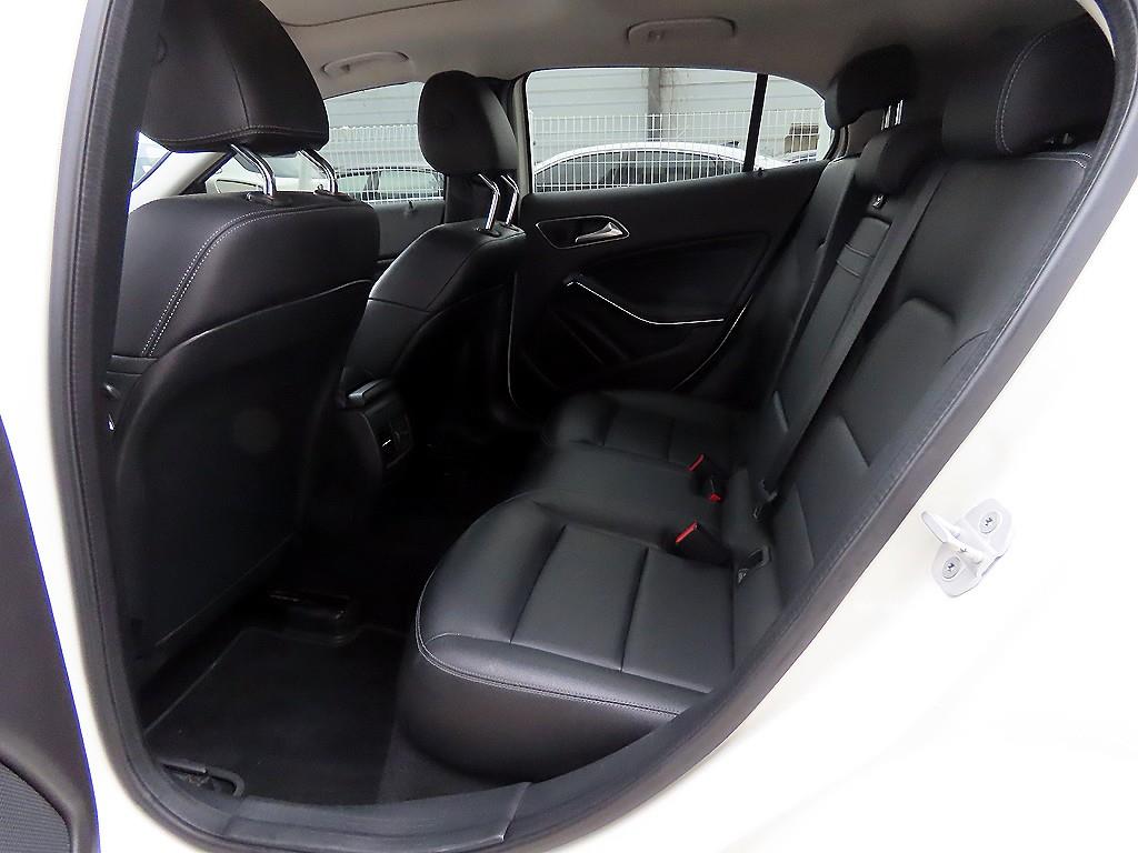 벤츠 GLA클래스 GLA 220 - 이미지 5
