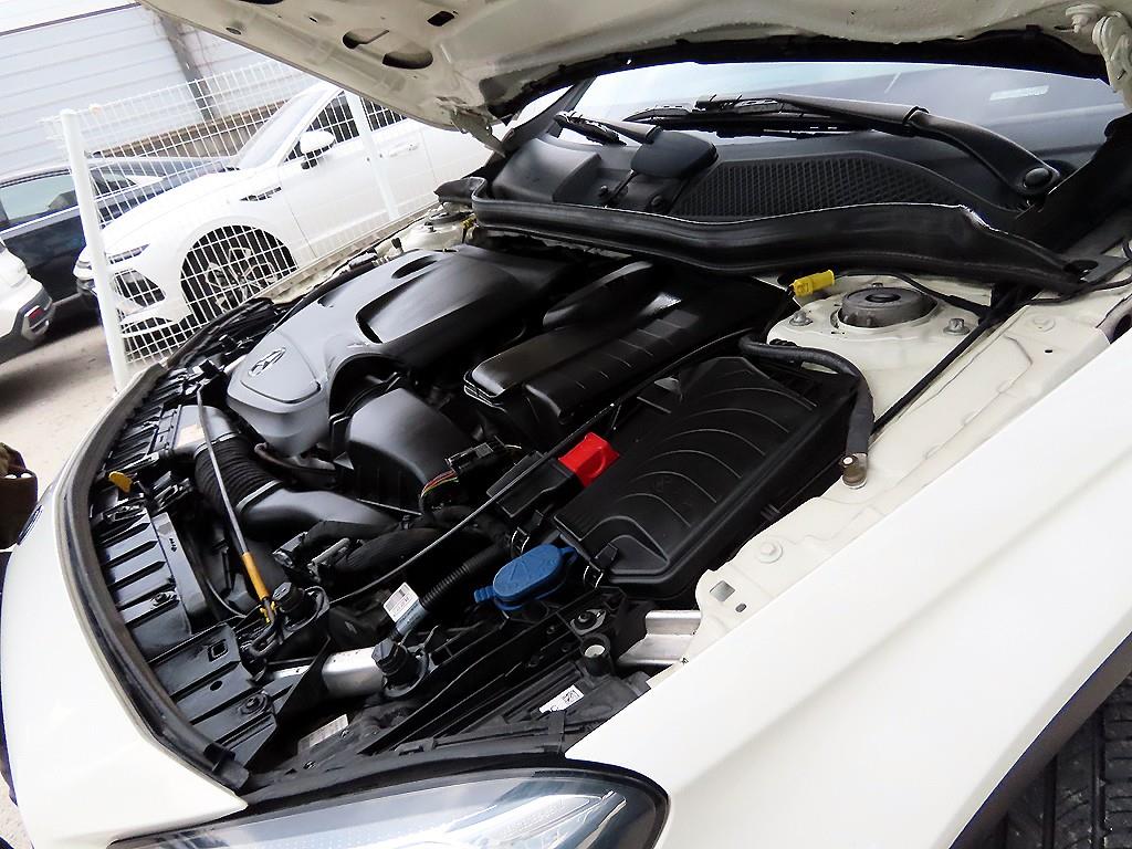 벤츠 GLA클래스 GLA 220 - 이미지 18