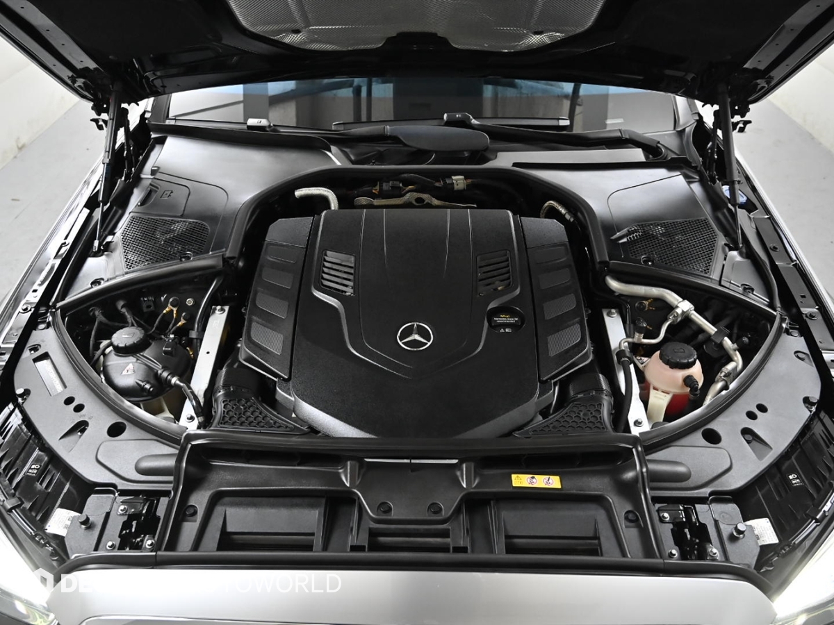 벤츠 S클래스(7세대) 마이바흐 S580 4매틱 - 이미지 11