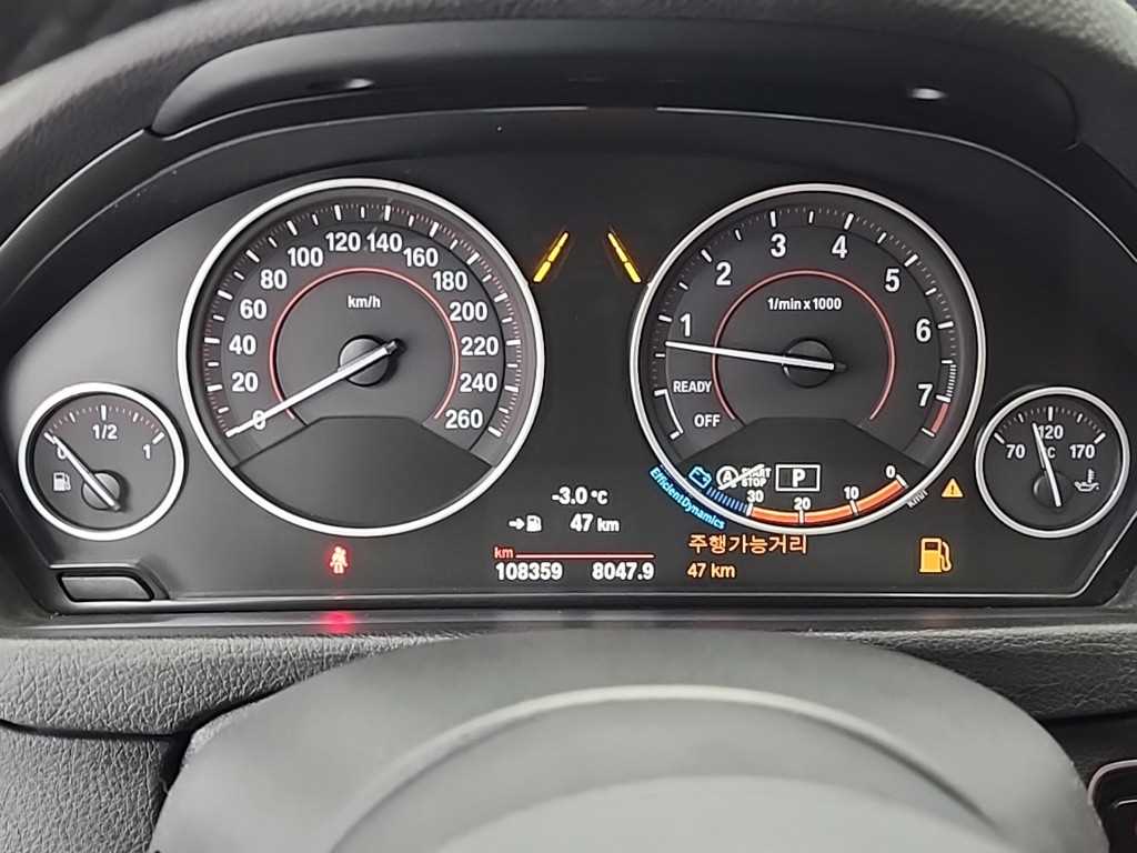 BMW 3시리즈(6세대) 330i M 스포츠팩 - 이미지 12