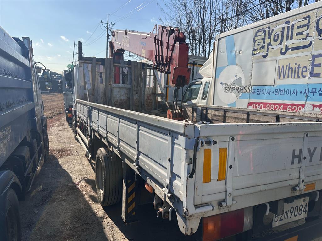 현대 메가트럭 5톤 초장축 - 이미지 4