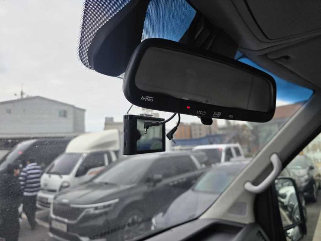 현대 쏠라티 리무진 11인승 - 이미지 2