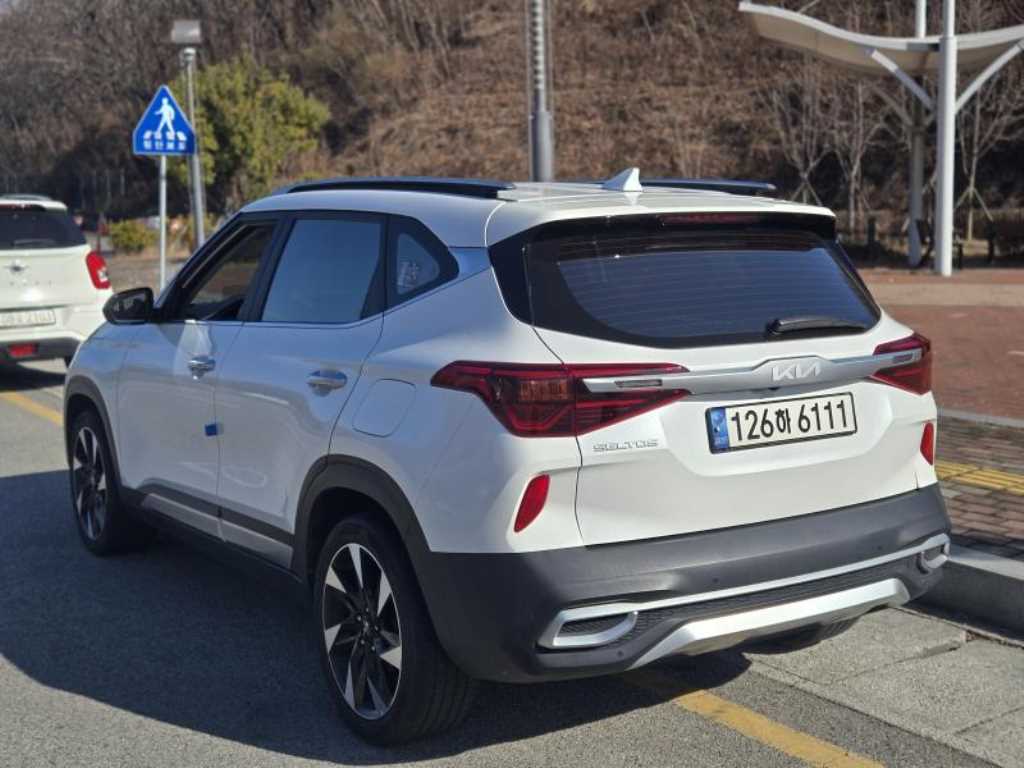 기아 셀토스 1.6 가솔린 2WD 그래비티 - 이미지 8