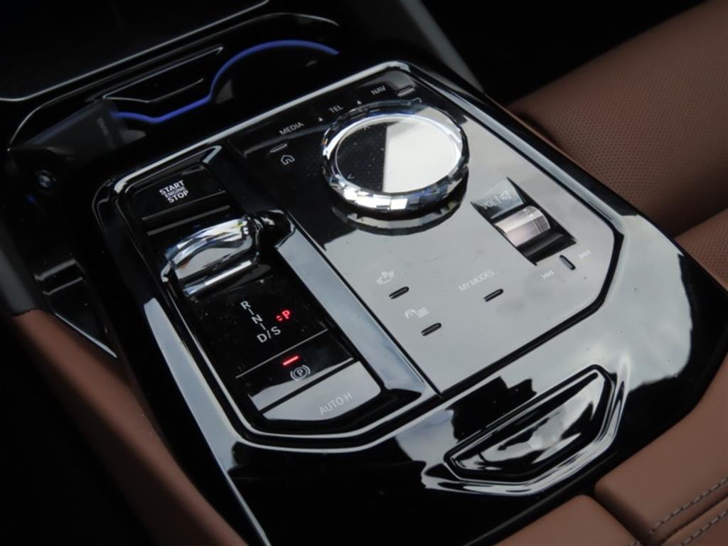 BMW 5시리즈(8세대) 530i xDrive M 스포츠 - 이미지 6