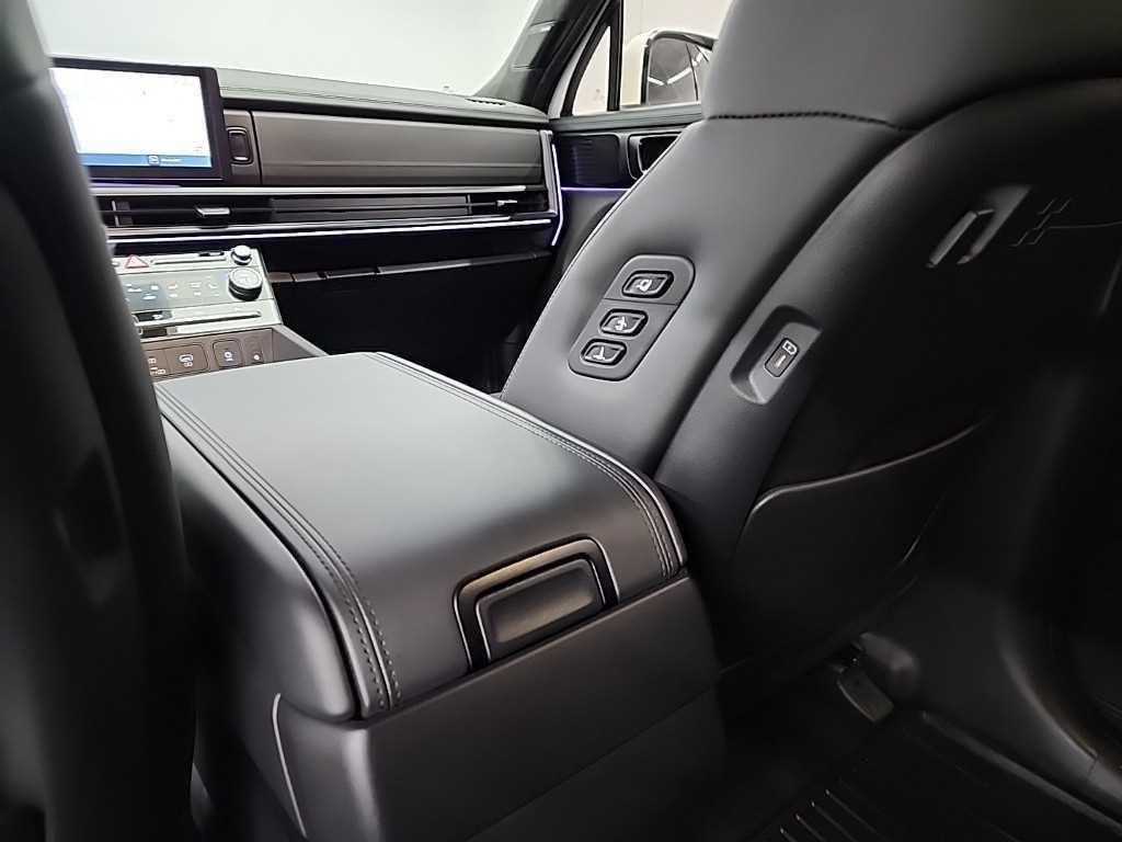 현대 디 올뉴싼타페 하이브리드 1.6 HEV AWD 캘리그래피 - 이미지 13