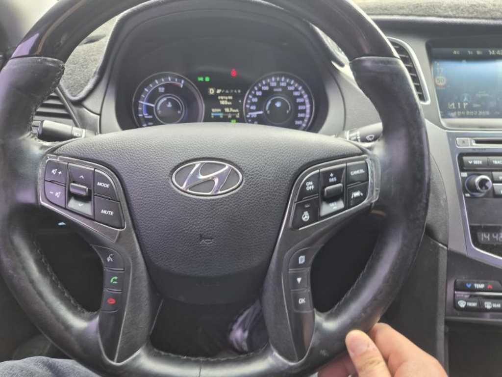 현대 그랜저HG 하이브리드 2.4 HEV 프리미엄 - 이미지 5