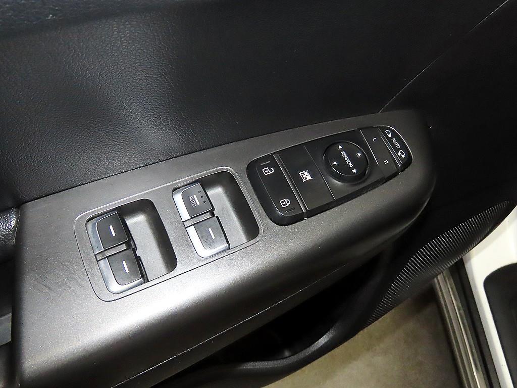 기아 신형 스포티지 1.7 2WD 노블레스