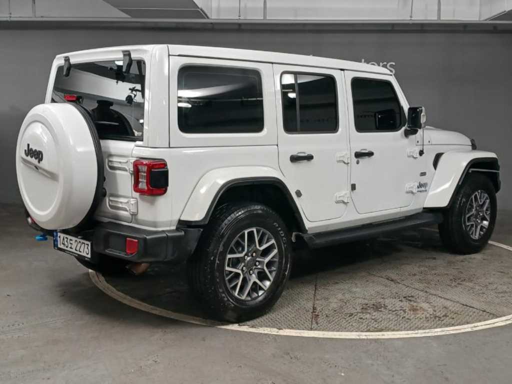 지프 랭글러(JL) 2.0 4xe 오버랜드 4DR 파워탑 - 이미지 14