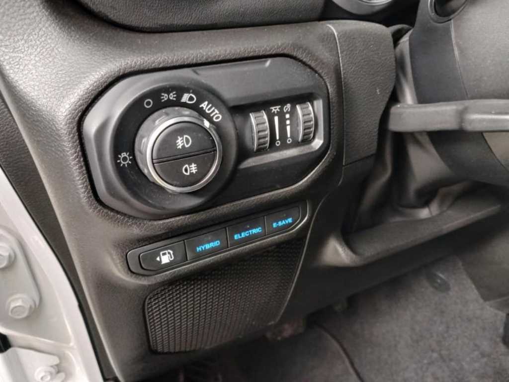 지프 랭글러(JL) 2.0 4xe 오버랜드 4DR 파워탑