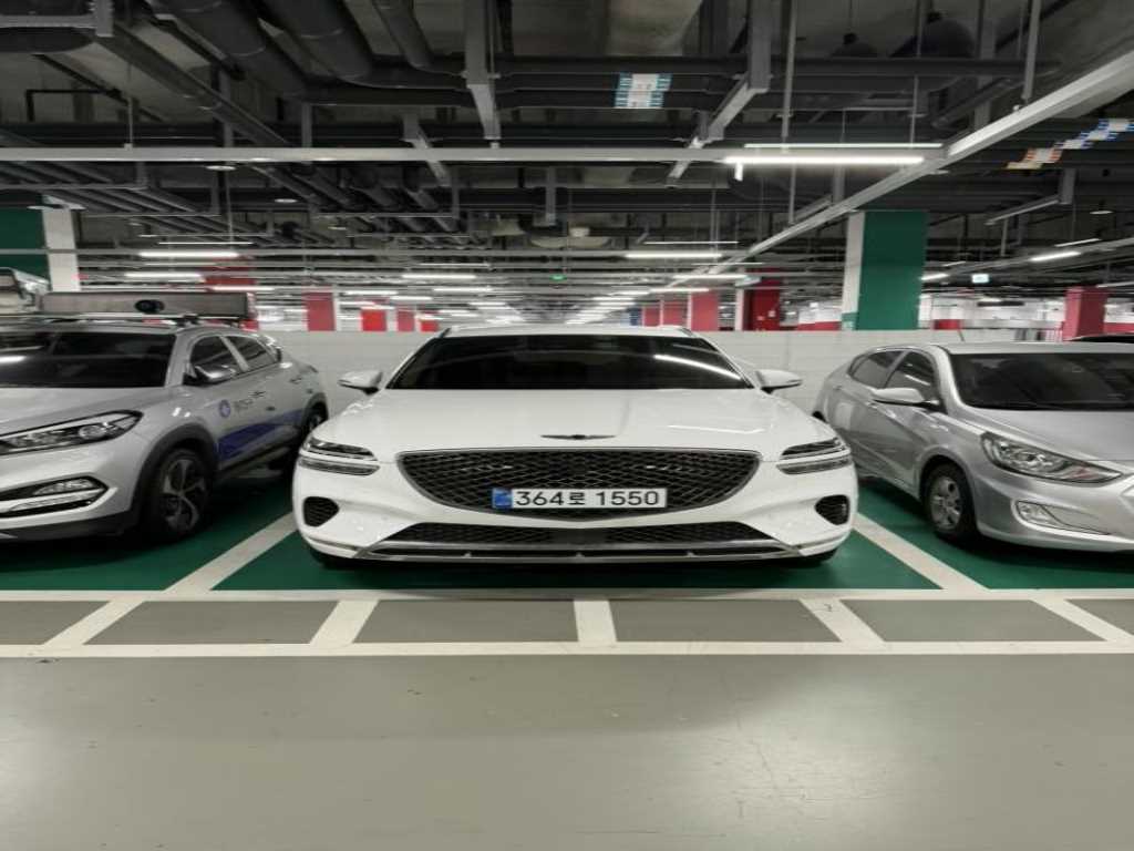 제네시스 GV70 2.2 디젤 AWD 기본형 - 이미지 3