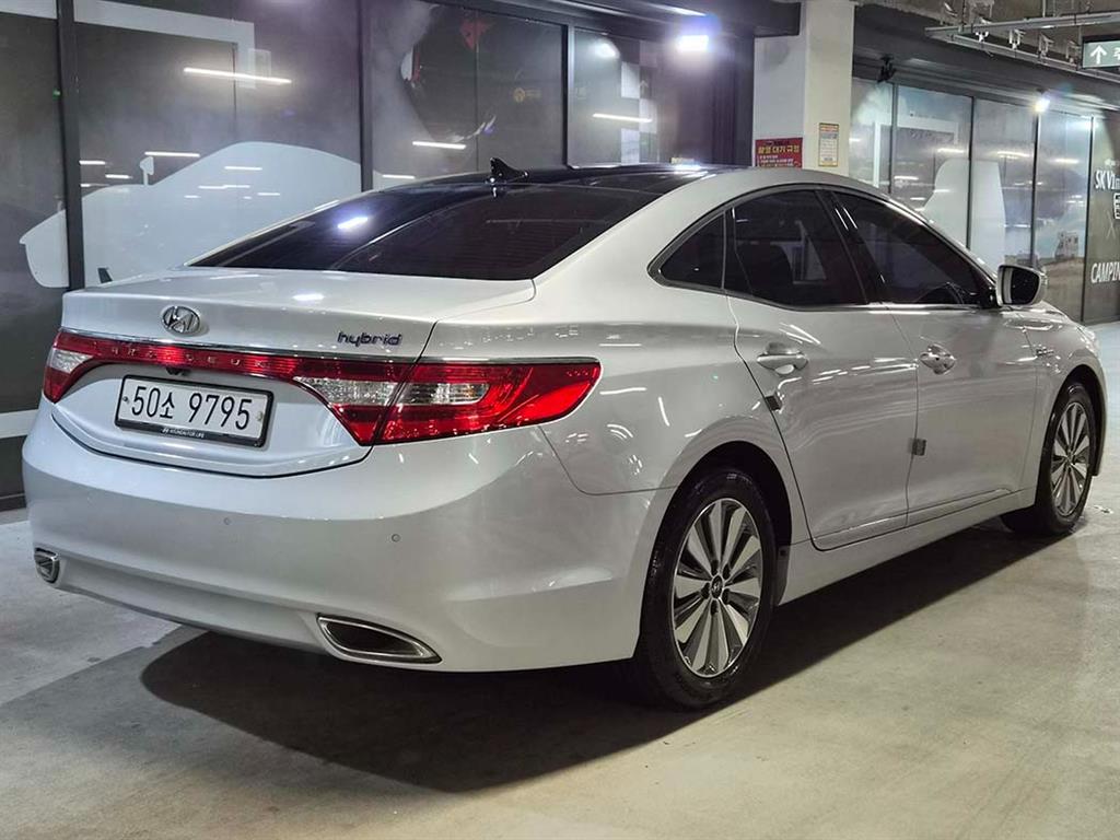 현대 그랜저HG 하이브리드 2.4 HEV 프리미엄 - 이미지 16