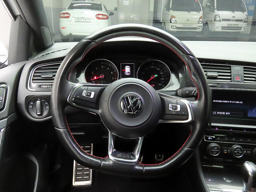 폭스바겐 골프(7세대) 2.0 GTI 익스트림 - 이미지 17