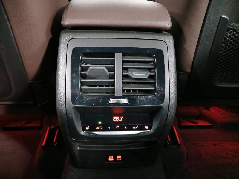 BMW X4(2세대) 20i xDrive M스포츠 - 이미지 15