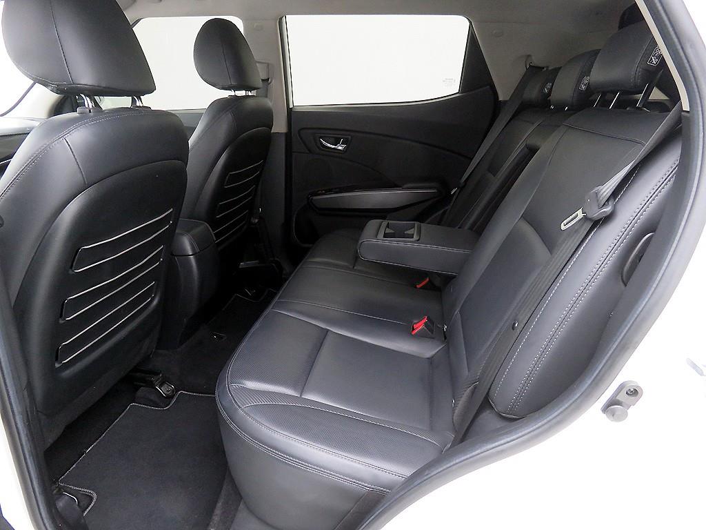 KG모빌리티(쌍용) 베리 뉴 티볼리 1.5 가솔린 2WD V3 - 이미지 16