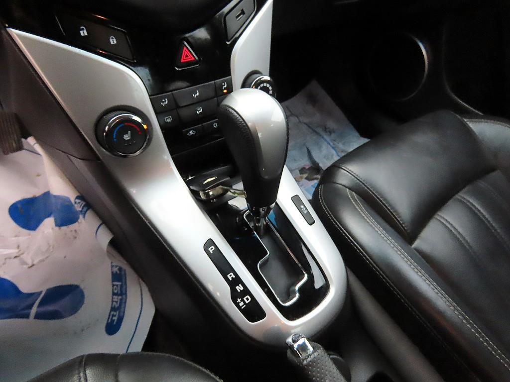 쉐보레 (대우) 크루즈 4도어 1.8 LTZ+ - 이미지 9