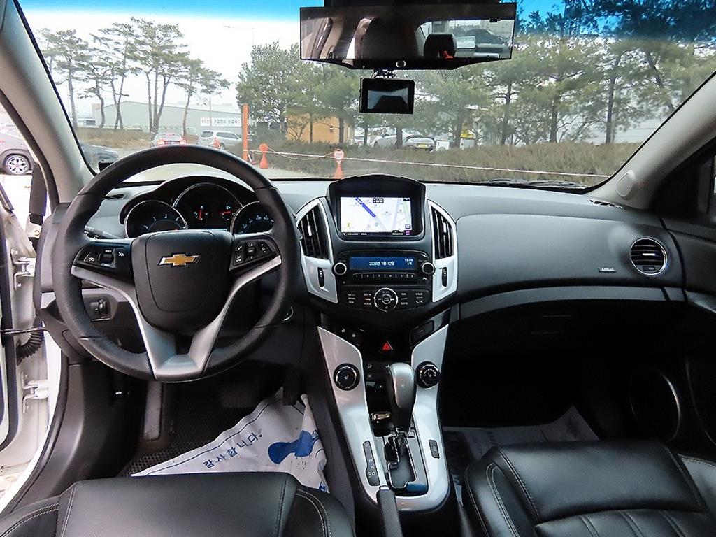 쉐보레 (대우) 크루즈 4도어 1.8 LTZ+ - 이미지 5
