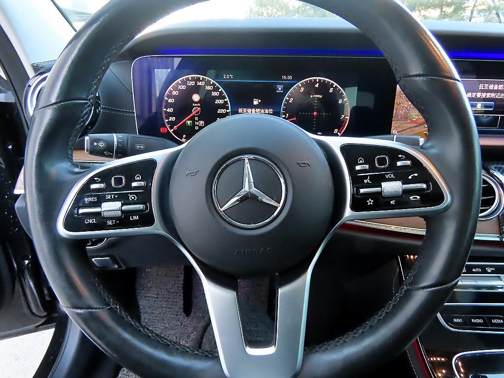 벤츠 E클래스(5세대) E300 4매틱 익스클루시브 - 이미지 19