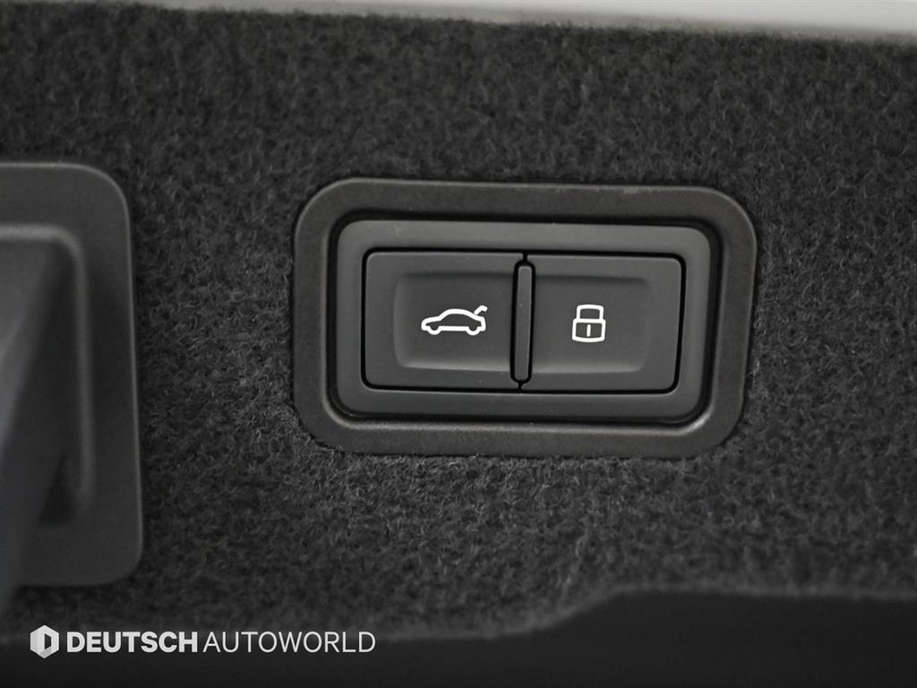 아우디 A8(4세대) L 50 TDI 콰트로 - 이미지 14