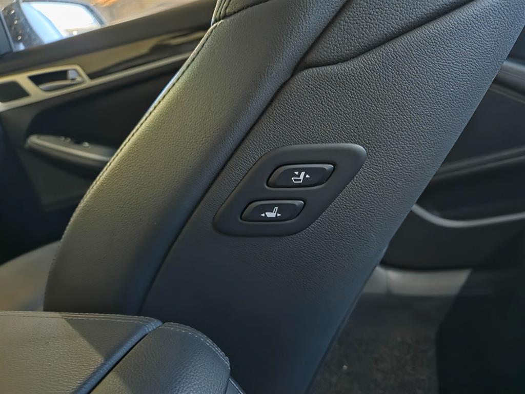 제네시스 G80 3.3 GDi AWD 럭셔리 - 이미지 15