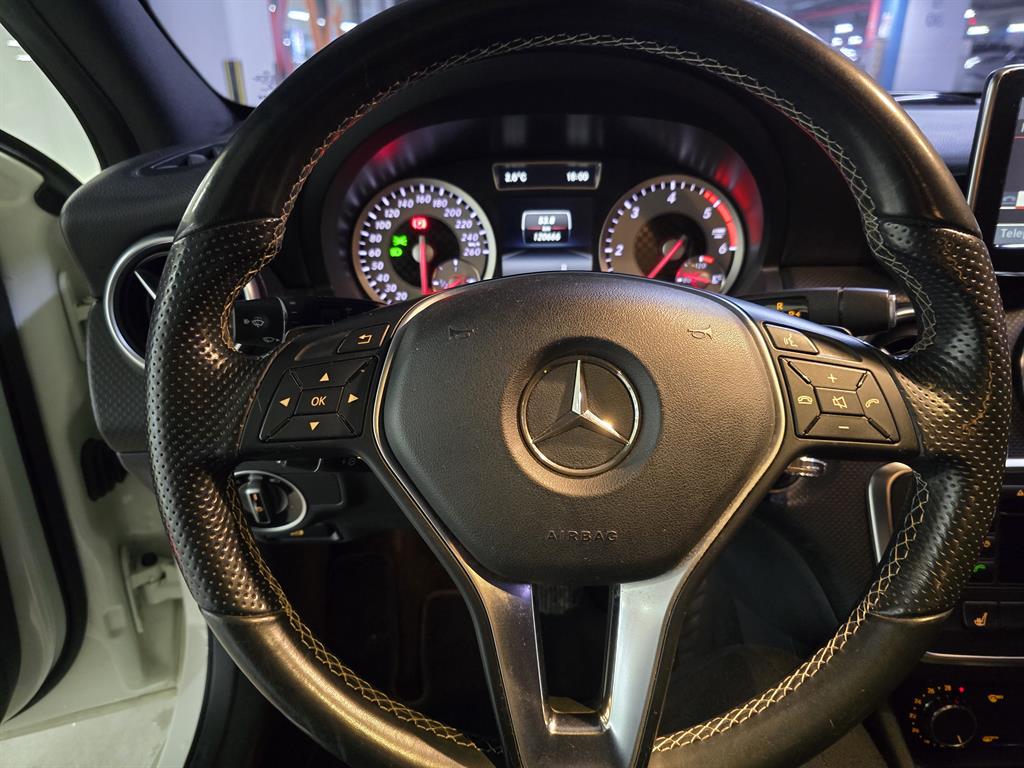 벤츠 A클래스(3세대) A180 CDI 나이트 - 이미지 15