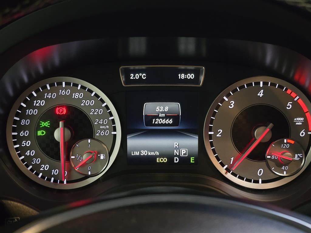 벤츠 A클래스(3세대) A180 CDI 나이트 - 이미지 7