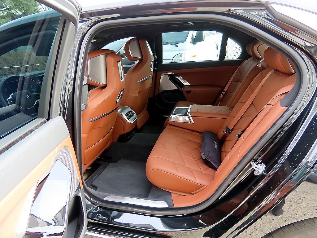 BMW 7시리즈(7세대) 740i sDrive DPE - 이미지 20