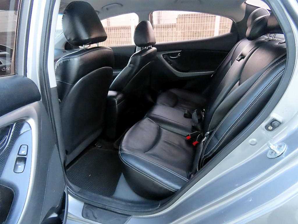 현대 아반떼MD M16 GDi 탑 - 이미지 6