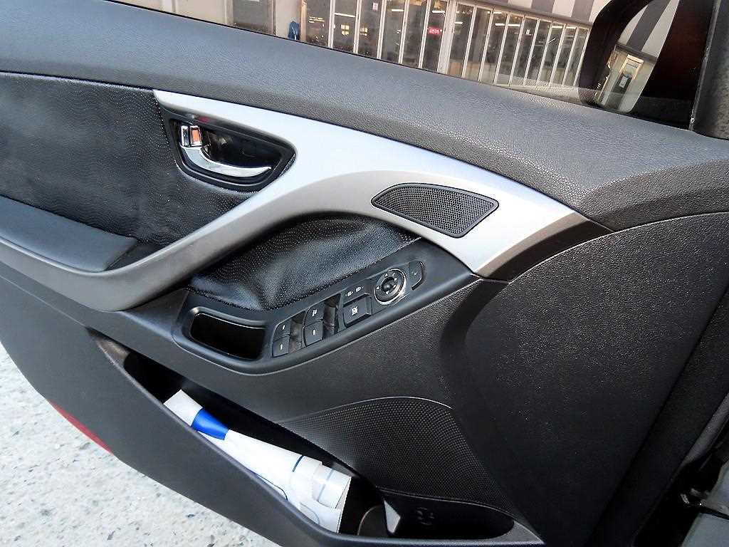 현대 아반떼MD M16 GDi 탑 - 이미지 5