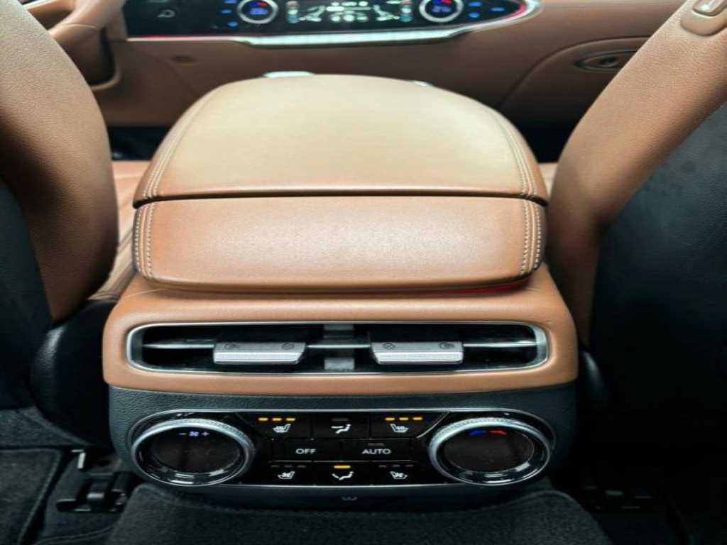 제네시스 GV70 2.5T 2WD 기본형 - 이미지 19