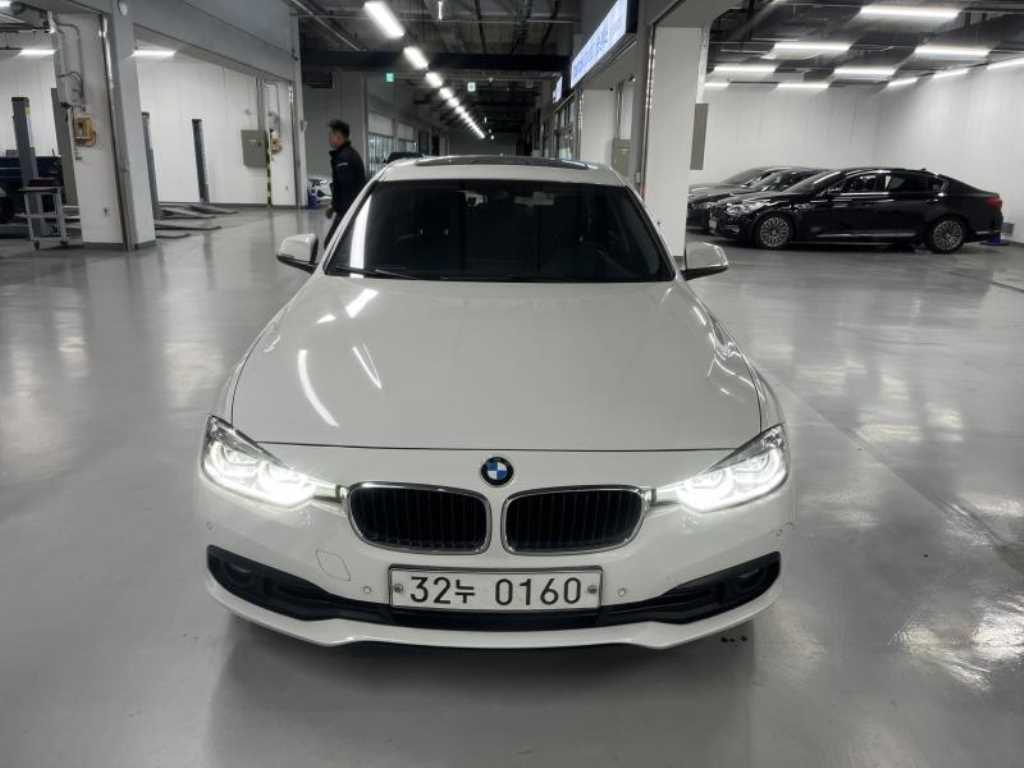 BMW 3시리즈(6세대) 320d - 이미지 3